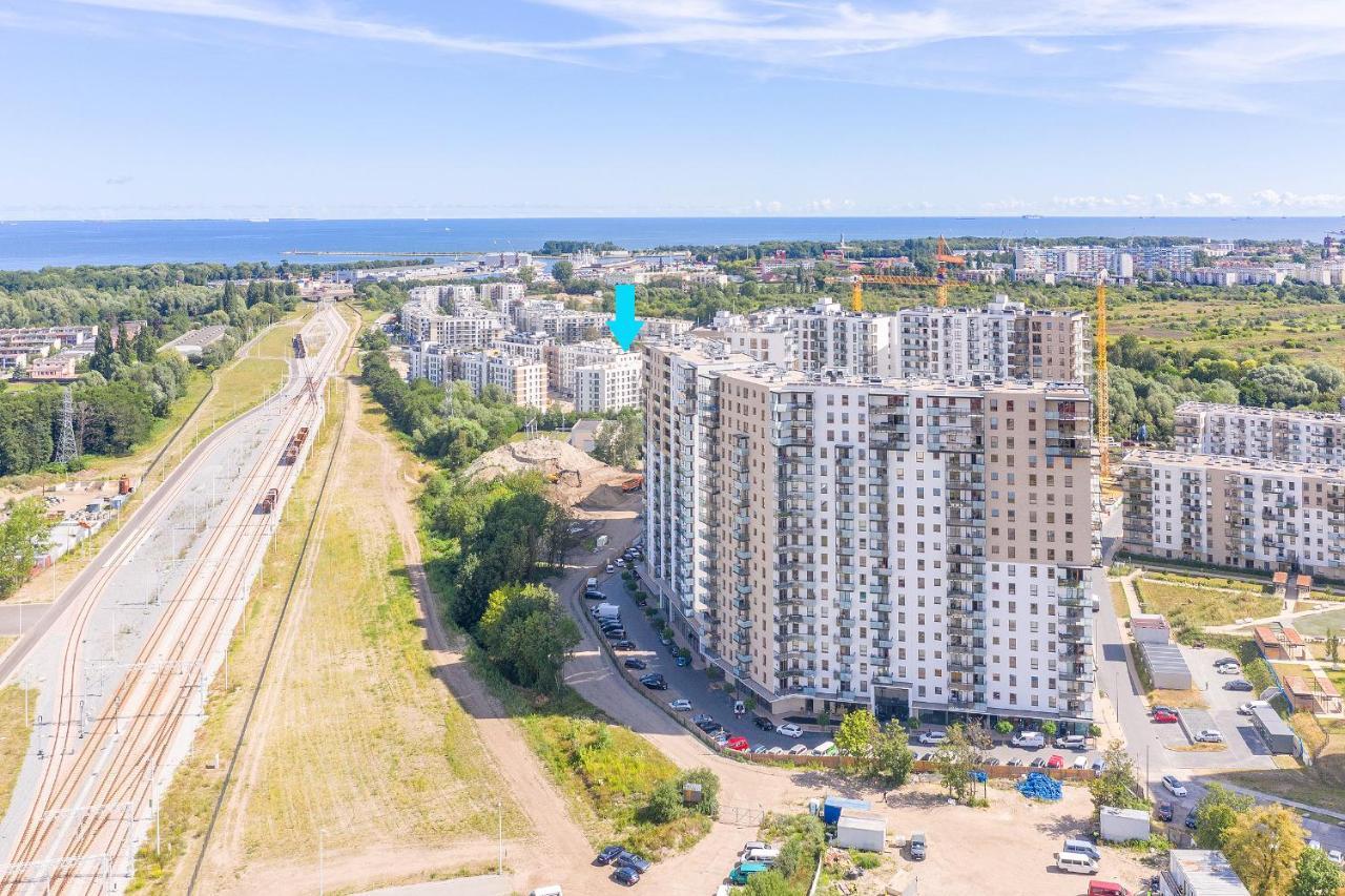 Appartamento Apartament Nowa Letnica, Osiedle Latarnikow Danzica Esterno foto