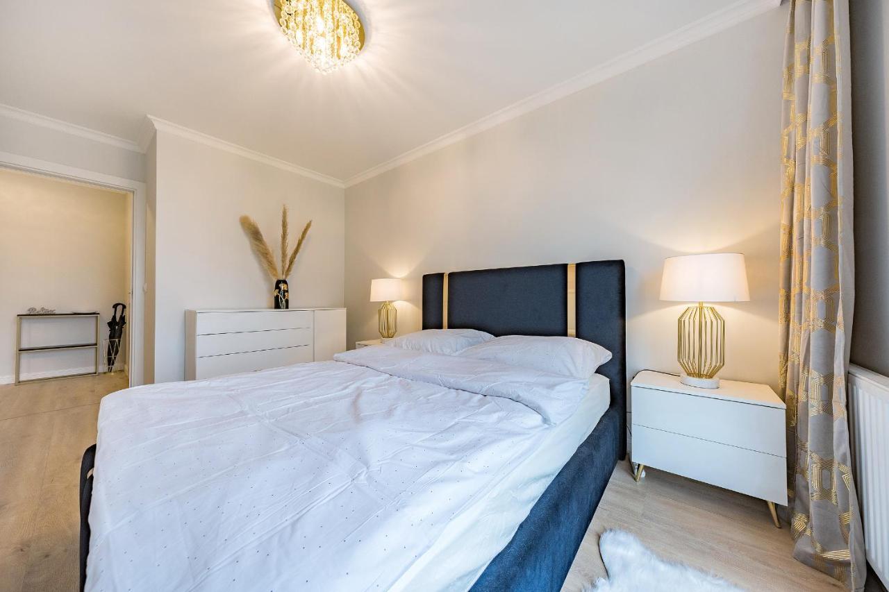 Appartamento Apartament Nowa Letnica, Osiedle Latarnikow Danzica Esterno foto