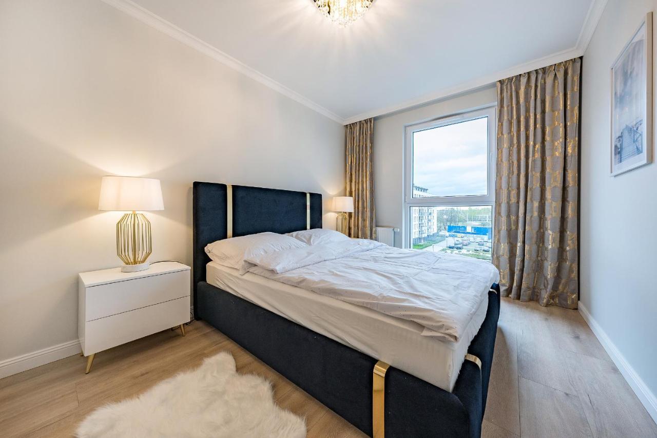 Appartamento Apartament Nowa Letnica, Osiedle Latarnikow Danzica Esterno foto