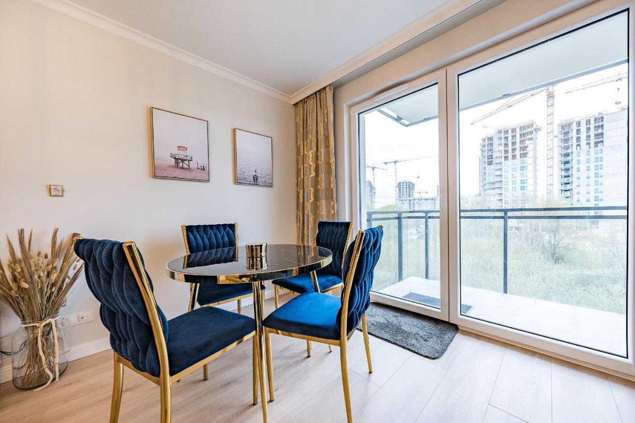 Appartamento Apartament Nowa Letnica, Osiedle Latarnikow Danzica Esterno foto